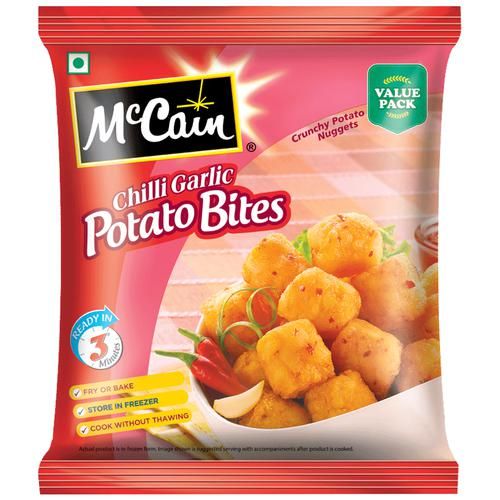 McCain Crunchy Potato Nuggets - Chilli Garlic Potato Bites, 700 g