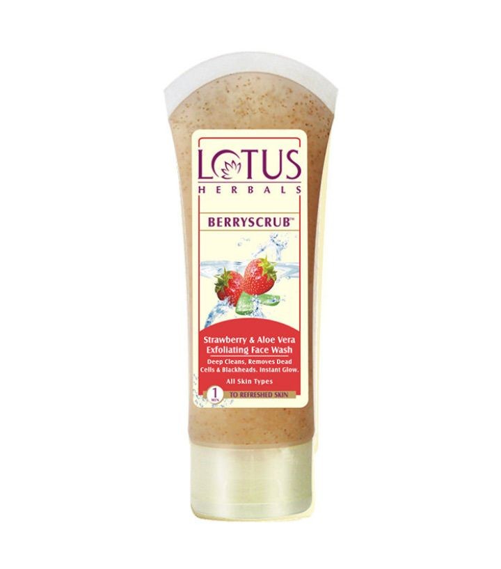 Lotus Herbals Berryscrub Strawberry & Aloe Vera Exfoliating Face Wash (120 +INFO g)