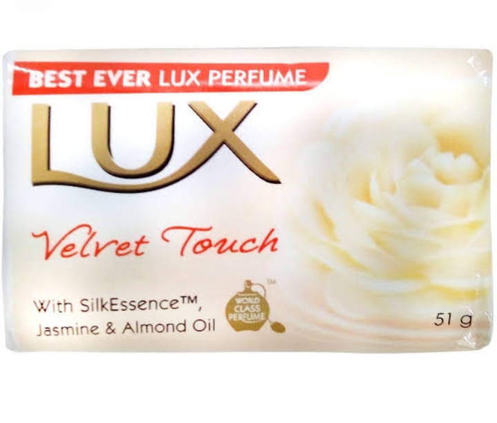 LUX VELVET TOUCH SOAP 150GM