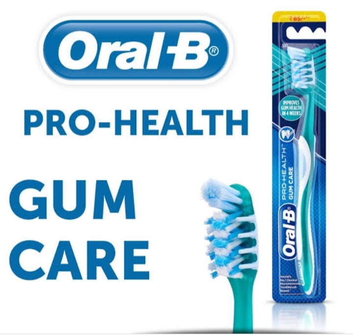ORAL-B GUM CARE BRUSH M